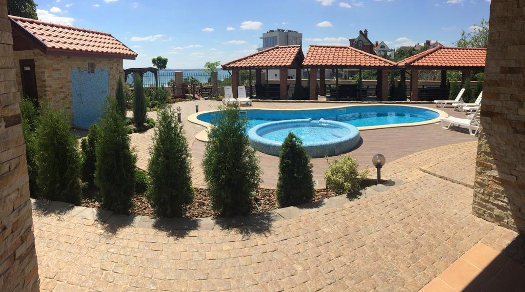 Villa Albizia Odesa Exterior photo